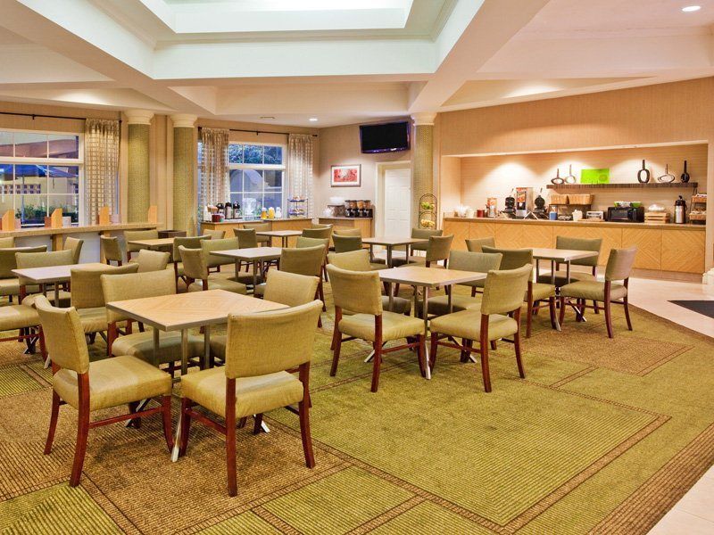 La Quinta By Wyndham Atlanta Alpharetta Hotel Exterior foto